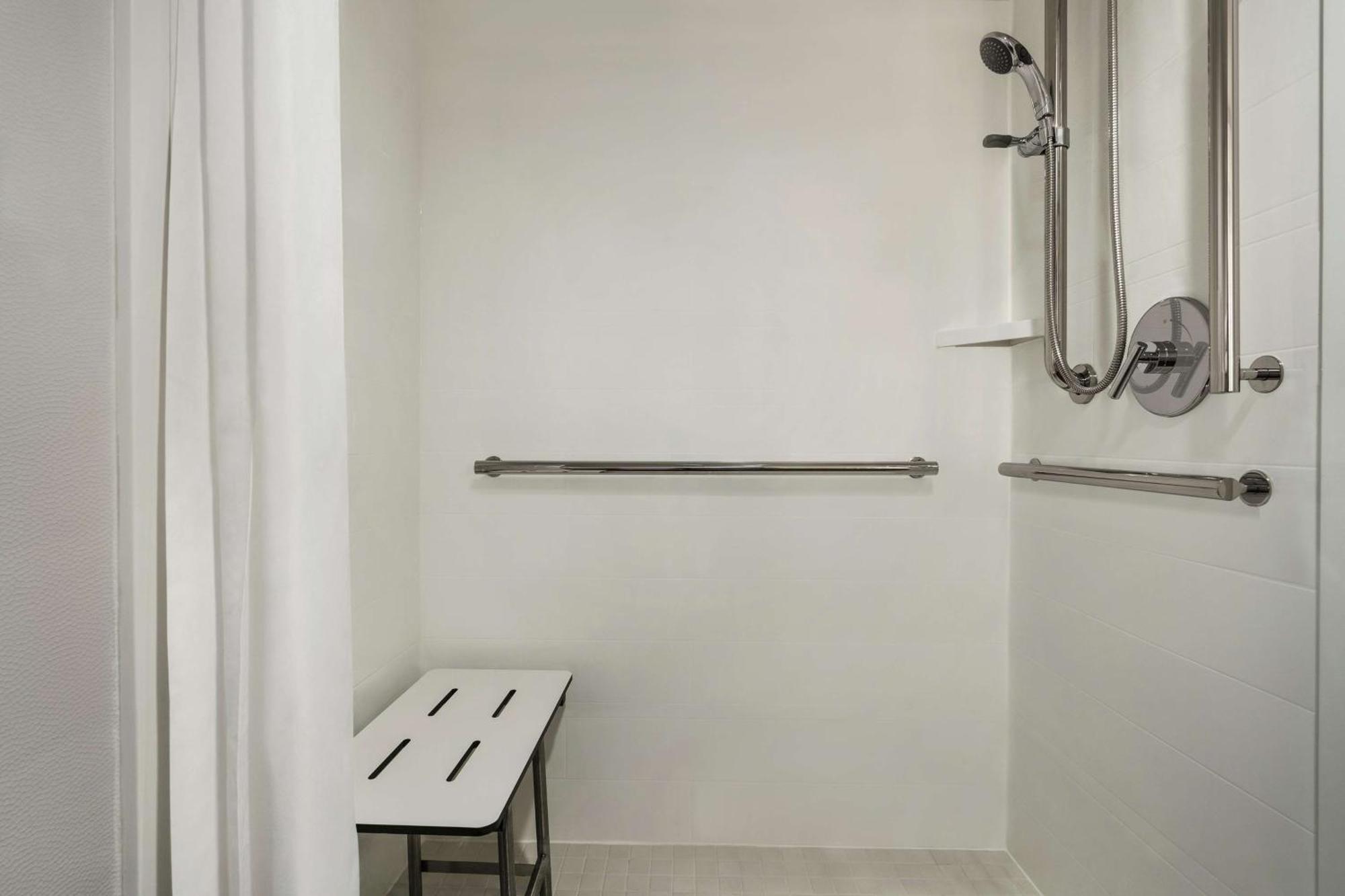 Hampton Inn Dulles/Cascades Sterling Buitenkant foto